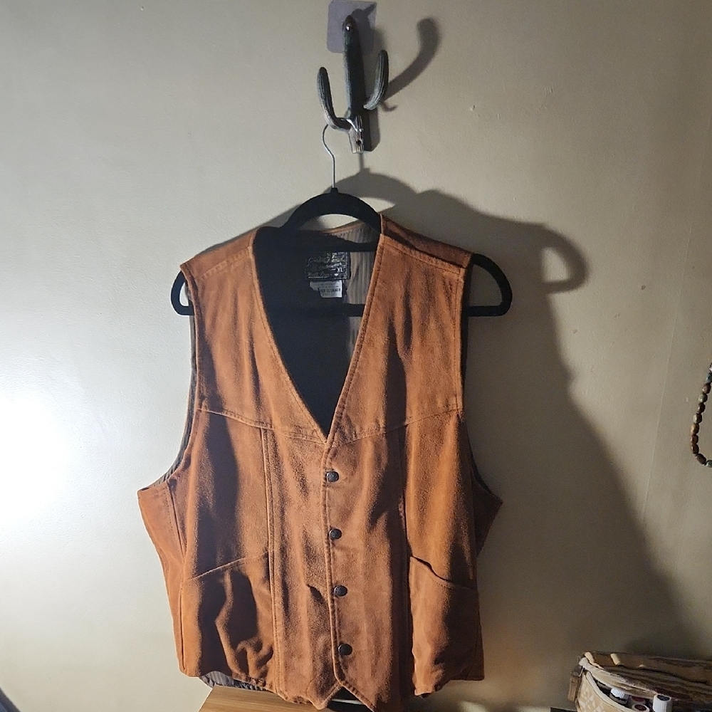 Golden Threads Brown Leather Vest with Black Trim